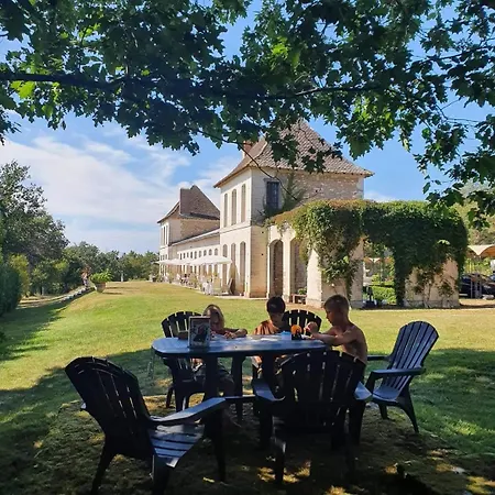 Chateau Neuf Le Desert *
